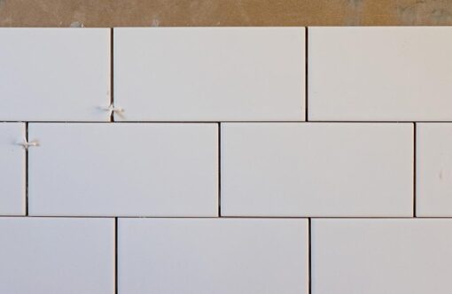 Vääntö vesieristeestä pitkitti korvauspäätöstä
