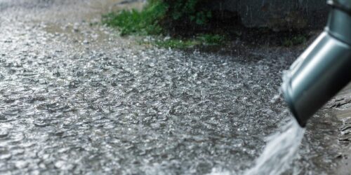 rankkasateet aiheuttivat vahinkoja taloyhtiöille