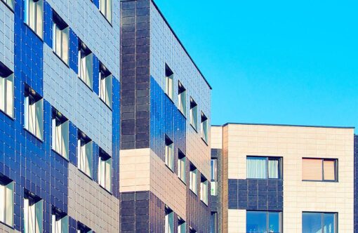 Ulkoseinän töhriminen aiheutti vuosien prosessin